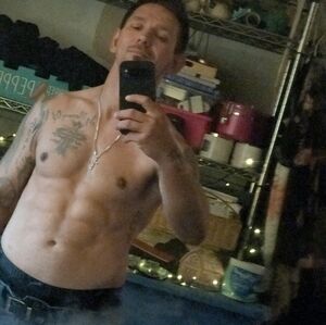 Meet your Posher, Johnny